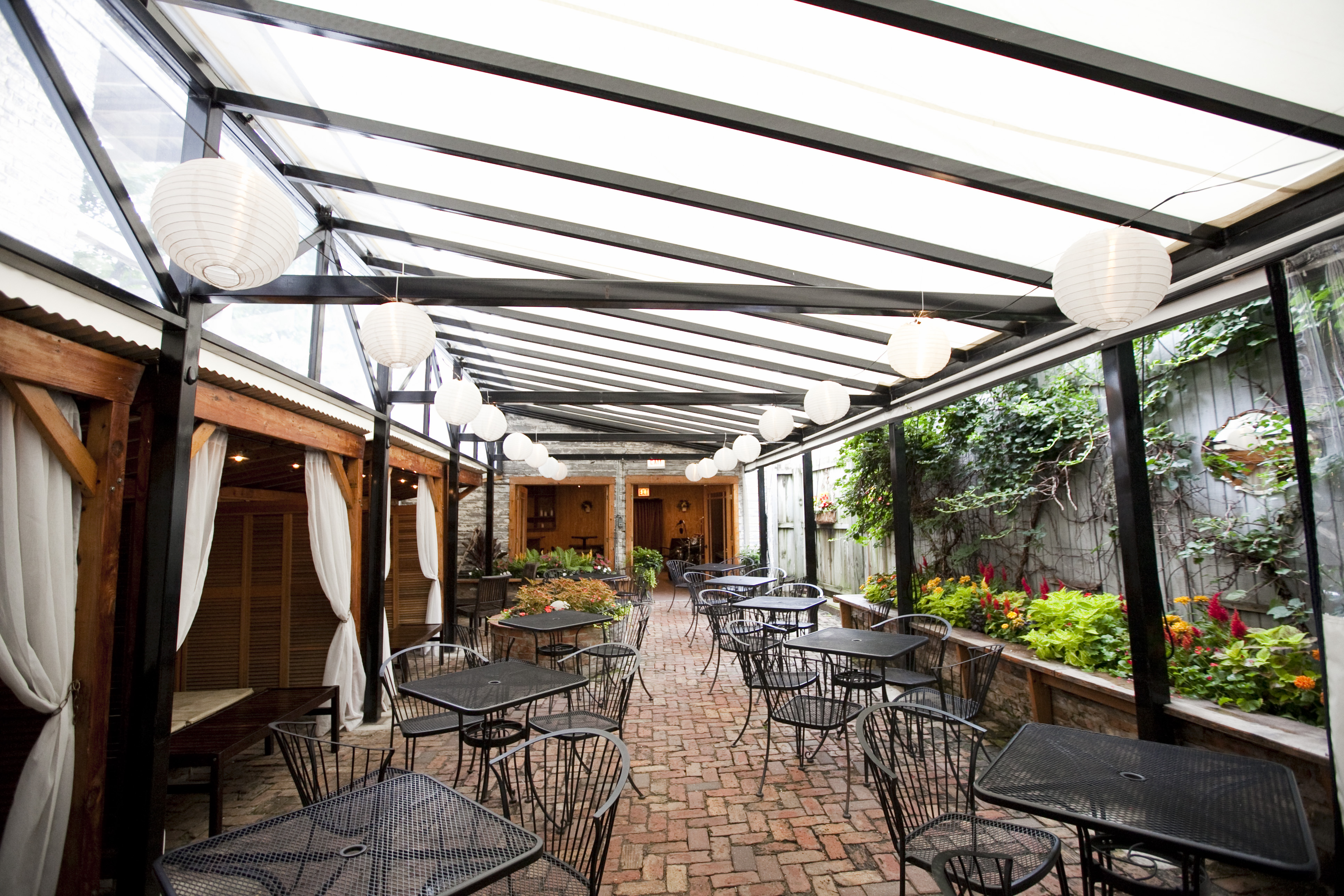 volowinebar149